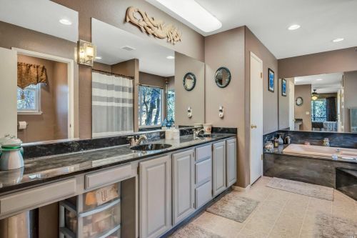 20016 Jigsaw Rd, Middletown CA  95467-8517 exterior