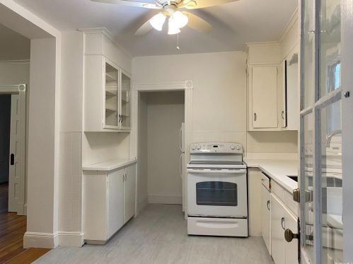 52 Prospect Ave, Northport NY  11768-3034 exterior