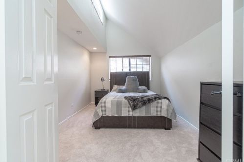 5459 Centralia St, Long Beach CA  90808-1456 exterior