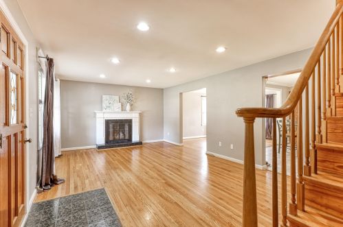 422 Sunset Ave, Covington, KY 41018-1581