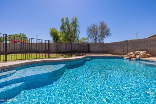 3807 Thunderheart Trl, Gilbert AZ 85297-3571 exterior