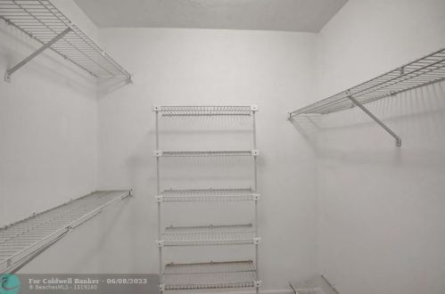 11940 19 St, Hollywood FL 33025-5613 exterior