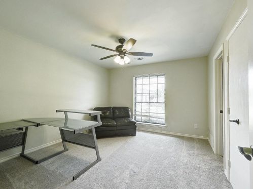 518 Goodwin Dr, Richardson TX  75081-5601 exterior