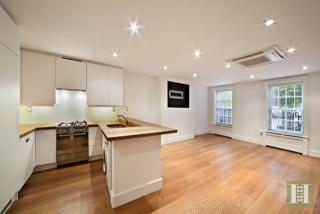 221 13th St, New York NY  10003-5602 exterior