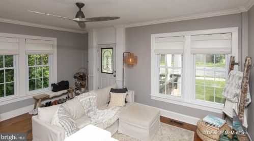 528 Liberty St, Charles Town WV  25414-1830 exterior