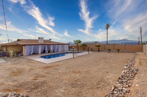 3055 Mcculloch Blvd, Lake Havasu City AZ  86403-5429 exterior