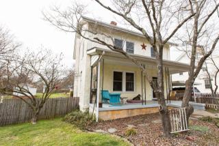 2417 Hubbard St, Greensboro, NC 27405-4821