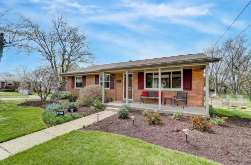 1011 Fashion Ave, Cincinnati, OH 45238-4206