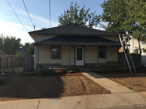 313 6th St, Wheatland, CA 95692-9463