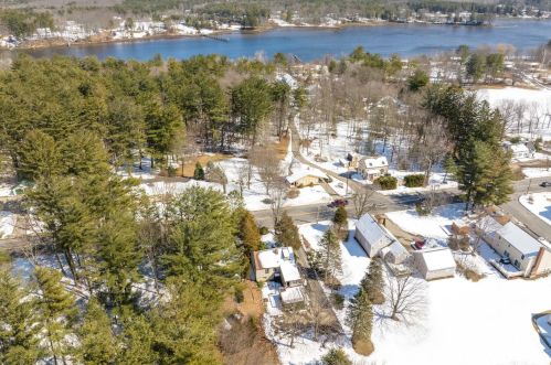 265 Dover Point Rd, Dover NH  03820-4606 exterior