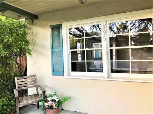 795 Coastland Dr, Palo Alto CA  94303-3602 exterior