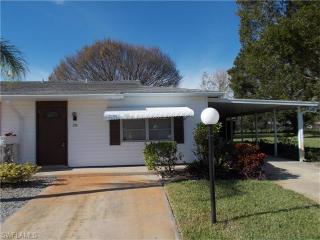 29 Dawn Flower Cir, Lehigh Acres FL  33936-7358 exterior