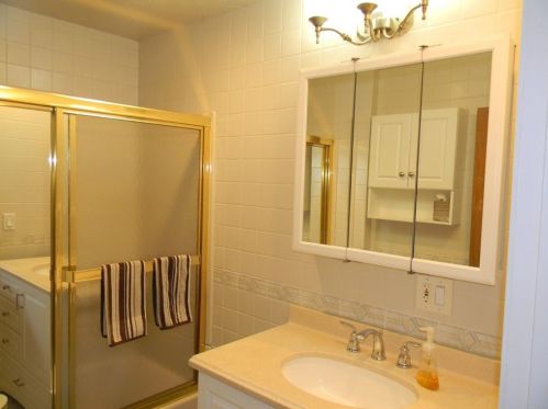 18 Eddy St, Providence RI 02903-1702 exterior