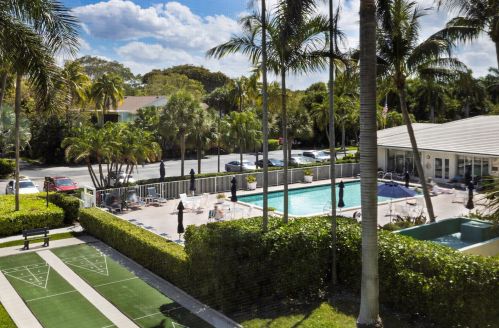 1 Harbourside Dr, Delray Beach FL  33483-5126 exterior
