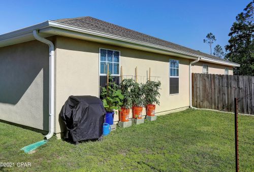 716 24th St, Lynn Haven FL  32444-4893 exterior