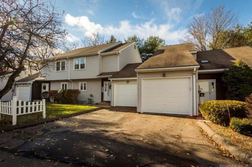 19 Eileen Dr, East Windsor, CT 06088-9785