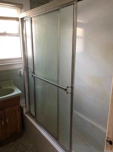 118 Lawson Ave, East Rockaway NY  11518-2327 exterior