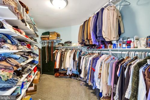 1014 Thomas Ave, Riverton NJ  08077-2321 exterior