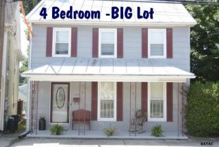 144 King St, Littlestown, PA 17340-1614