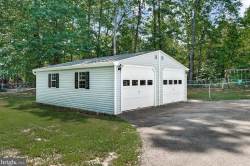177 Land Or Dr, Ruther Glen, VA 22546-1074