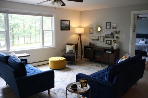 25 Fox Run Rd, Hinsdale NH  03451-2410 exterior