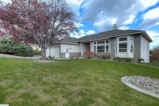 344 Riverwood St, Richland, WA 99352-8600