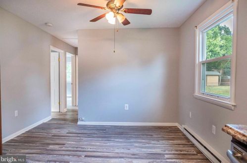 3 Old Barn Rd, Richmond National Battlefiel VA  22835-9008 exterior