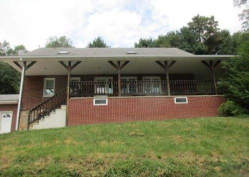 2543 Brick Rd, Ebensburg, PA 15931-6318