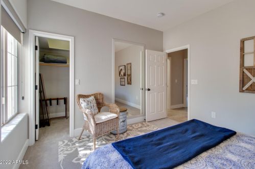 34212 10 St, Phoenix AZ 85085-9216 exterior