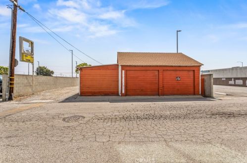 15207 Vermont Ave, Gardena CA  90247-4103 exterior
