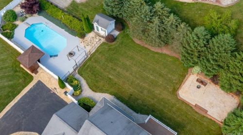 118 Gabriels Path, Poughquag NY  12570-5147 exterior