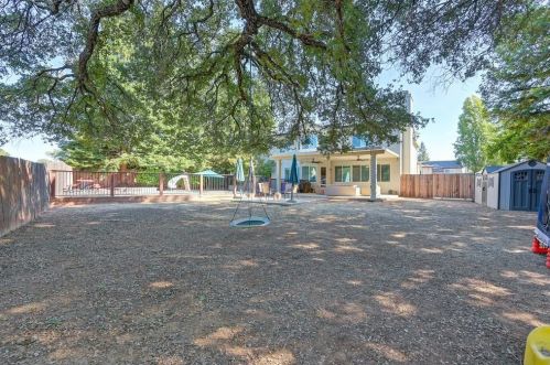 2862 Aquamarine Cir, Rescue CA  95672-9339 exterior