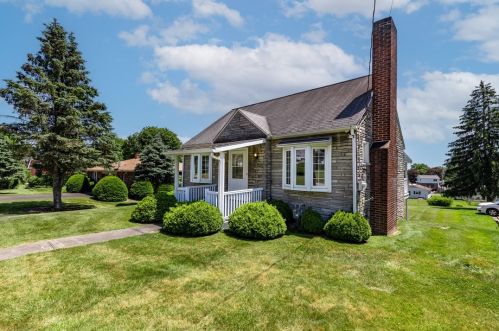 731 Main St, Somerset, PA 15501-2112
