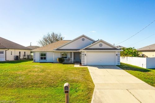 2808 3rd Ave, Cape Coral, FL 33909-8801