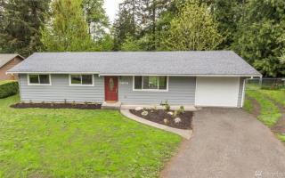 5654 Orchard Dr, Ferndale, WA 98248-9133