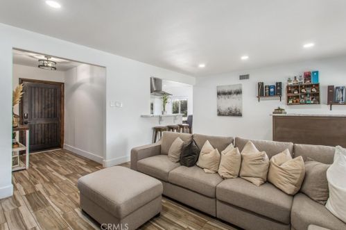 6872 36th St, Riverside CA  92509-1307 exterior