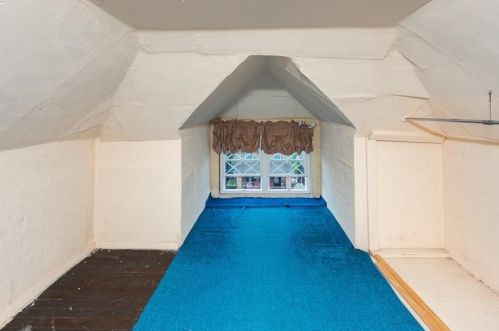 1127 Berkshire Ave, Pittsburgh PA  15226-2220 exterior