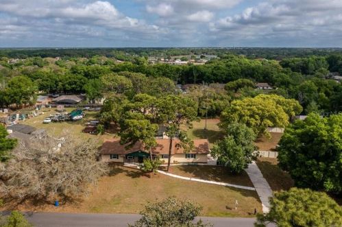 6325 Wynglow Ln, Orlando FL  32818-1311 exterior