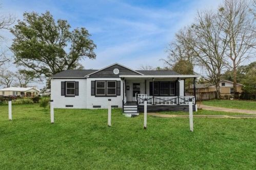 5205 Admiral Halsey Rd, Milton FL  exterior