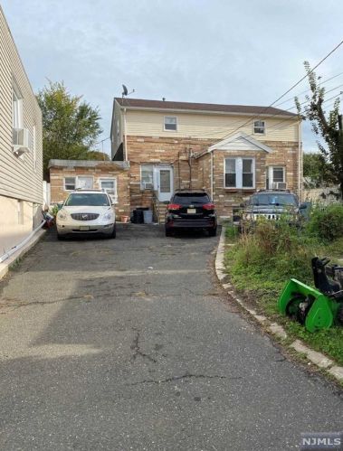 4806 Meadowview Ave, North Bergen NJ  07047-2928 exterior
