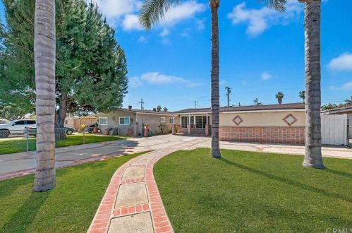 13240 13th St, Chino, CA 91710-4315