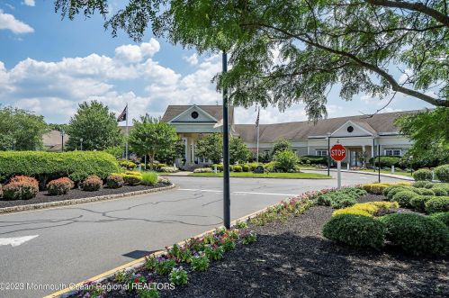 58 Baltusrol Dr, Jackson Twp NJ  08527-4012 exterior