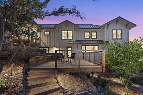 12740 Brookpark Rd, Oakland CA  94619-3137 exterior
