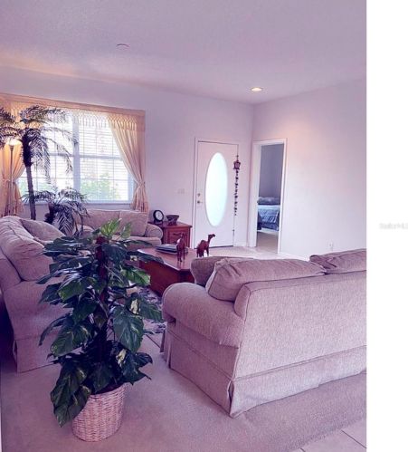 140 Burrell Cir, Kissimmee FL 34744-8437 exterior