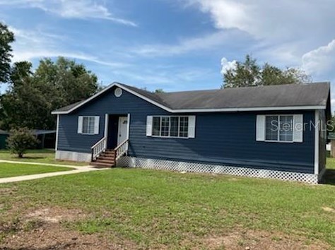 8519 158th St, Summerfield FL  34491-5573 exterior