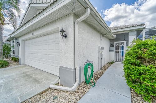 736 Fairway Ridge Ct, Ruskin, FL 33573-5871