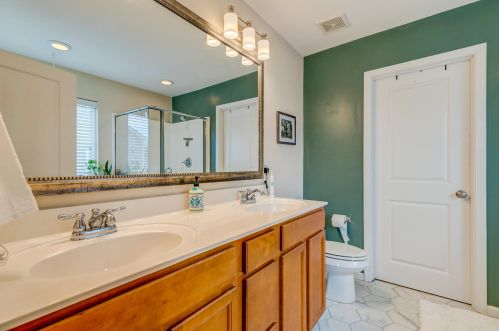 1528 Thoroughbred Blvd, Johns Island SC  29455-8520 exterior