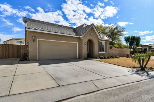 37610 Calder Dr, Indio, CA 92203-4850