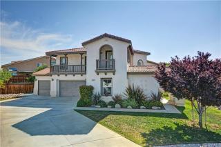 11930 Crandall Ct, Victorville, CA 92392-6813