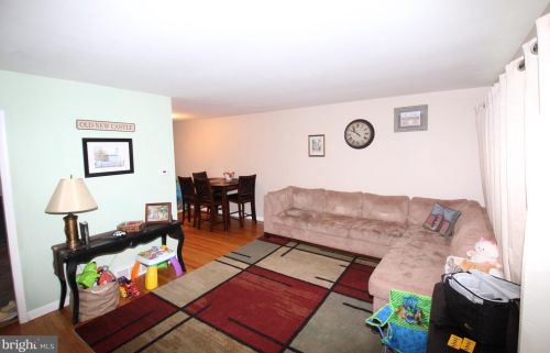 2203 Monica Blvd, Wilmington, DE 19808-5627